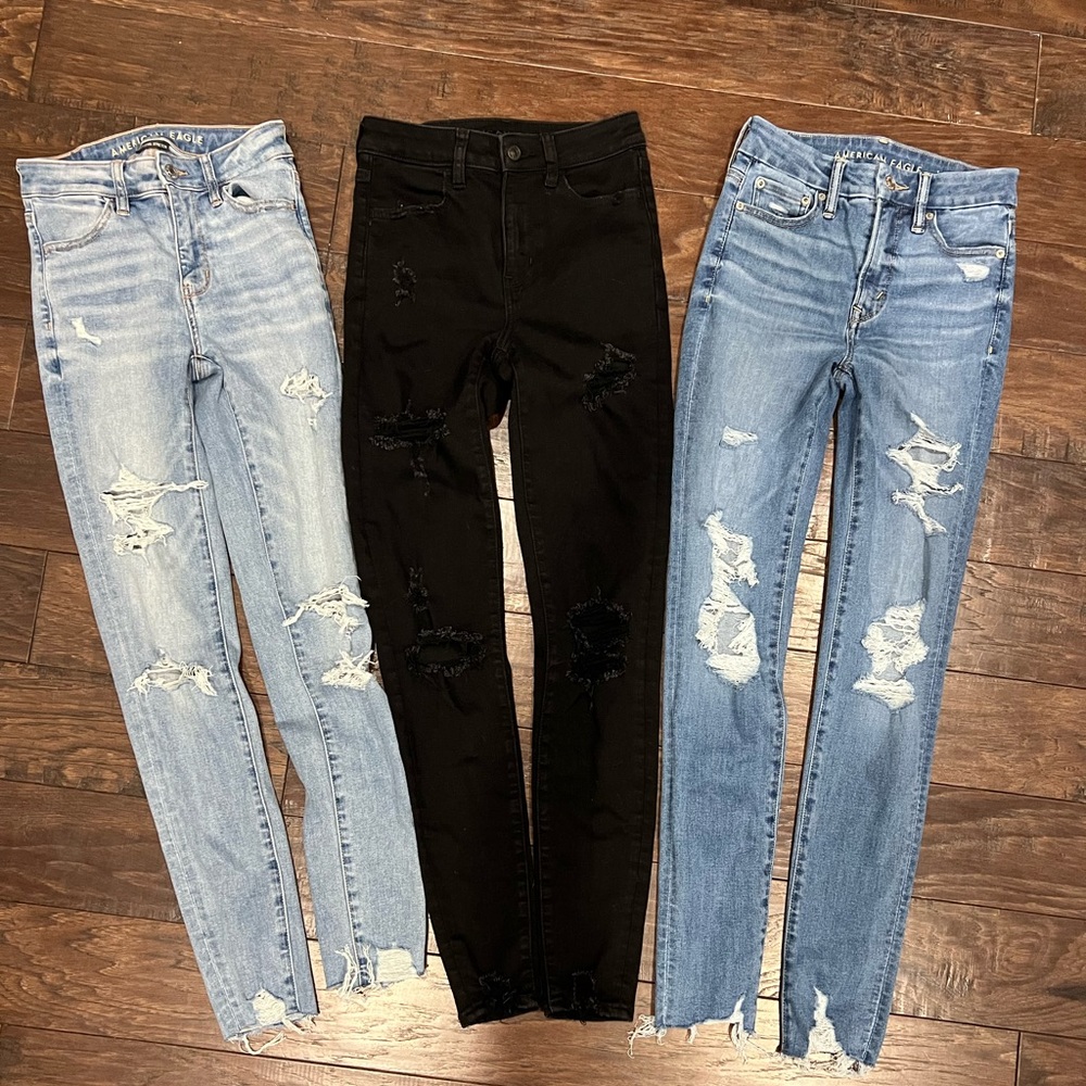 Bundle~3 pairs of American Eagle jeans size 0.